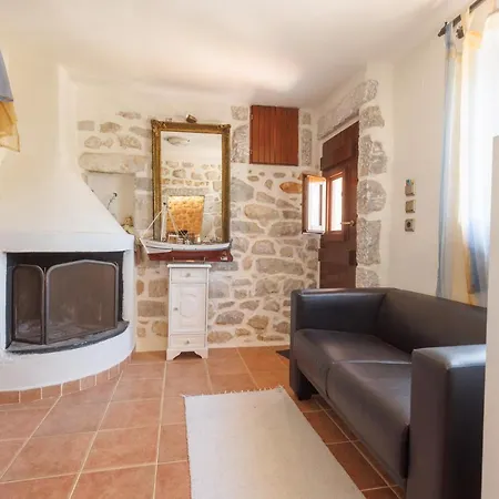 Katafigi Апартаменты *