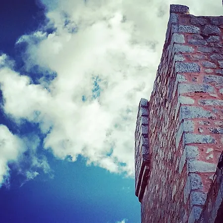 아파트 Katafigi *